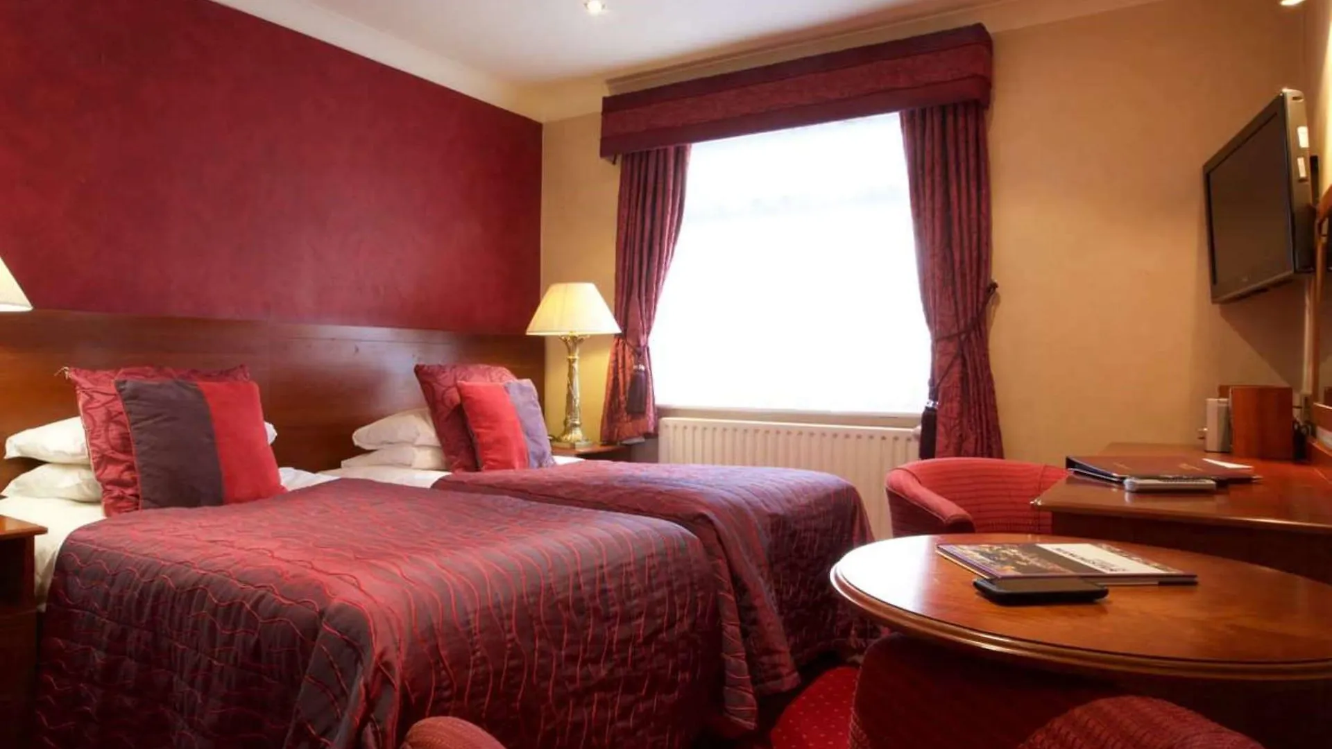 Manchester South Hotel