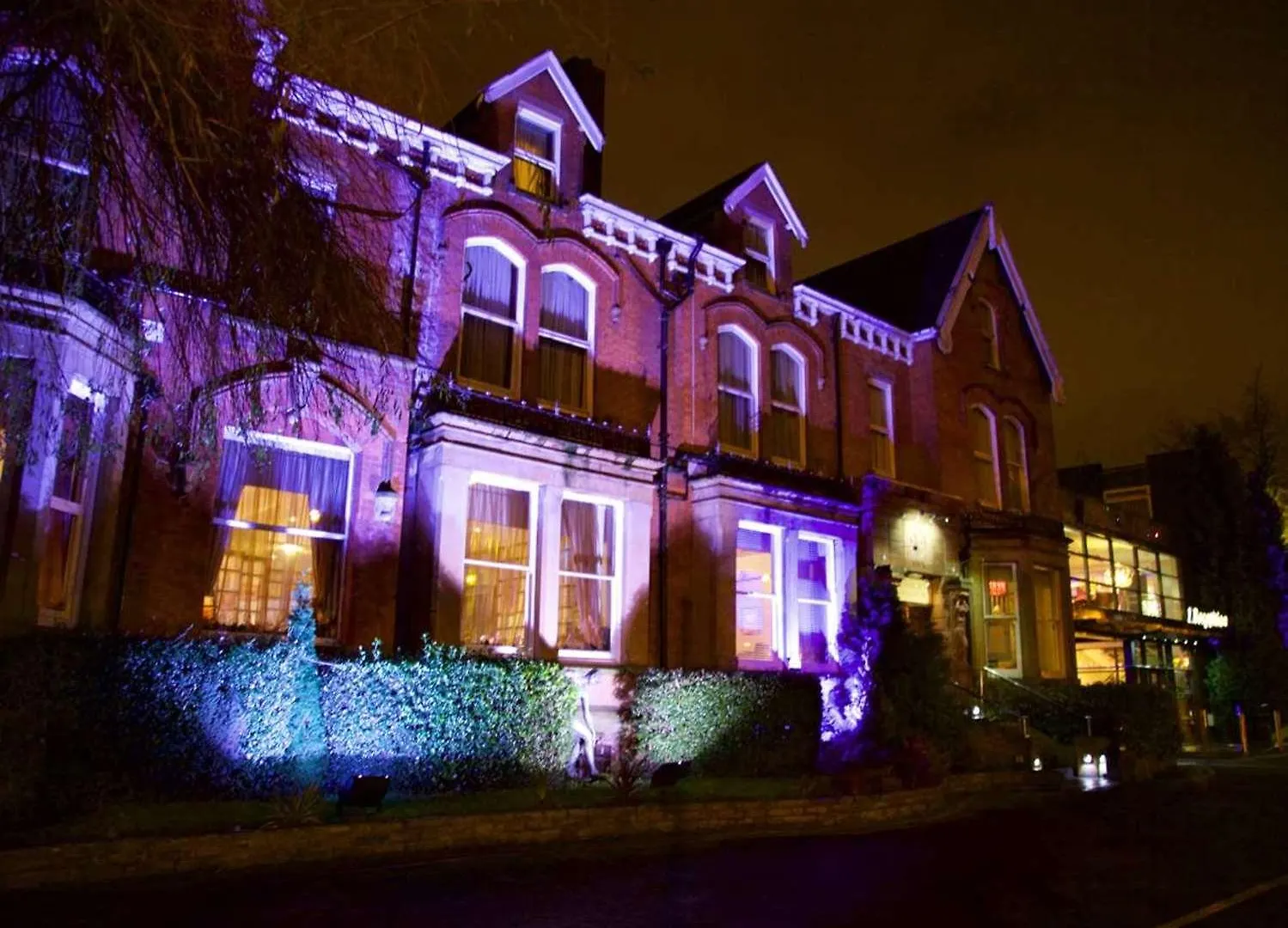 Manchester South Hotel